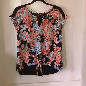 BCX woman’s top floral front black back size XL TAGS ON